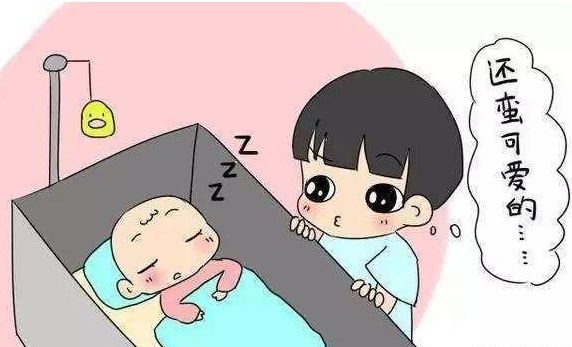 寶媽口述：家有小寶以后，我們是如何讓大寶小寶相親相愛(ài)的